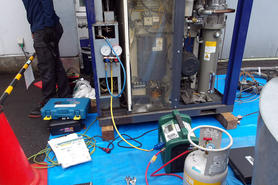 本社 コンプレッサー更新工事